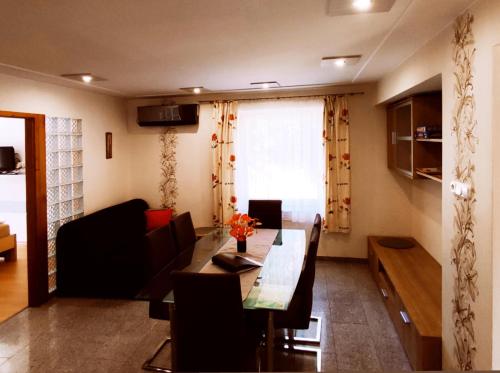 Aranyhal apartman in Pentekfalu