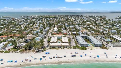 The Villas 2B in Holmes Beach, USA
