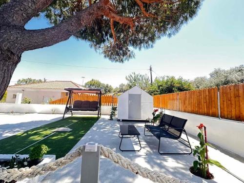 Létesítmények, Limnos Twin Pine in Nea Koutali