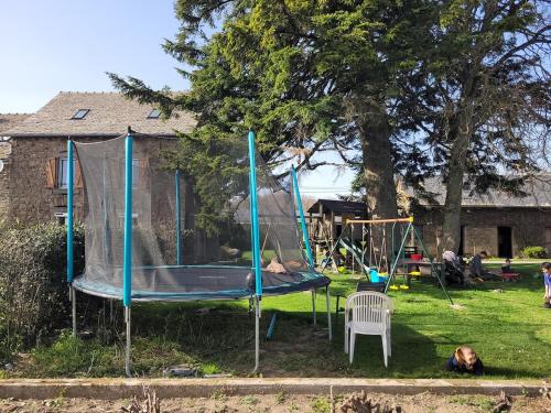 L'oustal de Léon (L'oustal de Leon) in Cassagnes-Begonhes