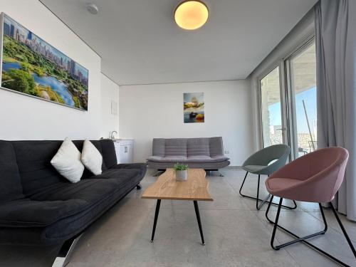 Moonlight Suite, Mashabbe Sade (fotografie 5)
