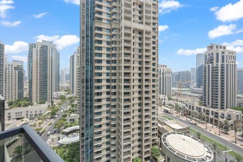 Act tower-1BR near burj khalifa, Dubai (photo 7)