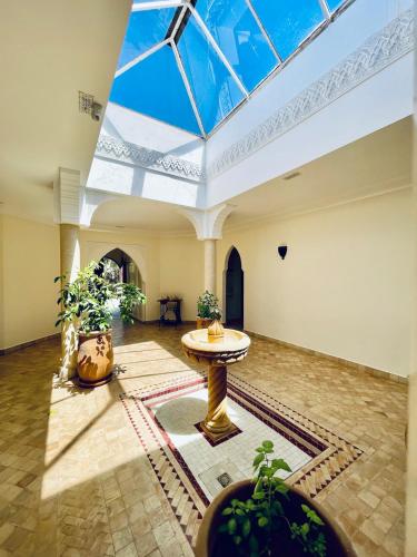 Luxury Spot 2026 - Riad Sahara Experience - Piscine in Sidi Binnzarene