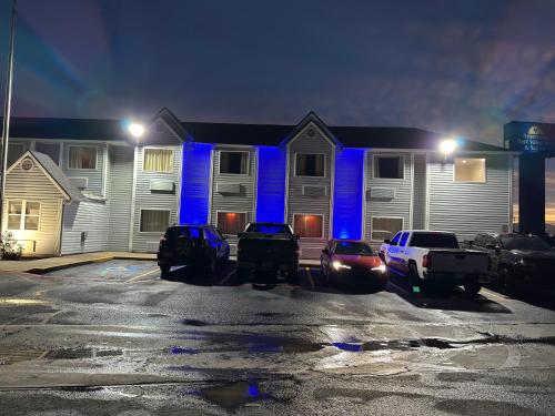 Americas Best Value Inn and Suites Ada - image 14