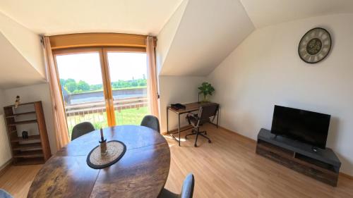 Közös társalgó / TV, Vibe Rooms Naturnah Neumarkt in Postbauer-Heng