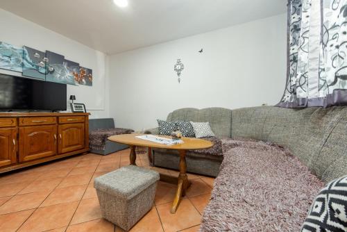 Apartment image 4