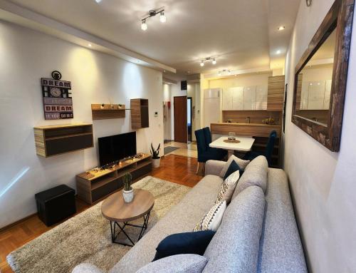 MiraBlu - New Modern Apartment - FREE parking, Budva (fotografie 4)