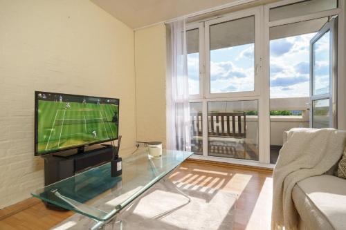 Modern 1BR Apartment 3 Mins to Old Street, London (photo 8)