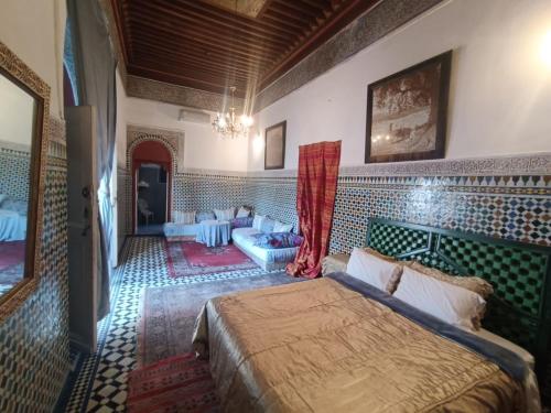 Suite in a 19 century palace in the heart of Medina, Fès (fotografie 6)