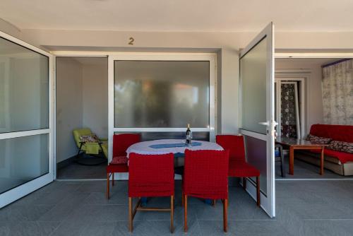 Apartment - Ground Floor image 4