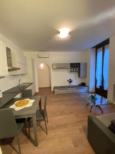 Garibaldi Island Apartment in the heart of Milan, Milán
