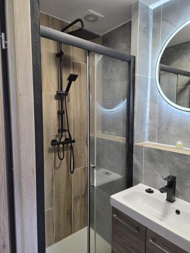 Nixon Apartament przy plaży (Nixon Apartament przy plazy) in Brzezno