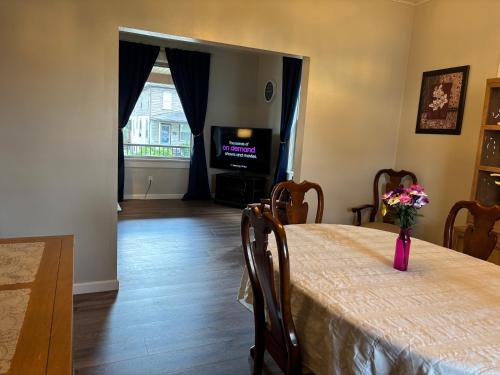 Facilities, Harold Hidden Haven - Close to area Hospitals in Johnstown (PA)