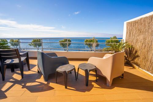 Faciliteiten, Hostel AzorAzul - Pool & Suite in Ponta Delgada