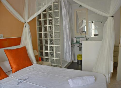 Apartamentos de las Heras - image 2