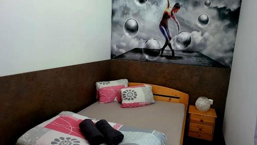 2 twin beds