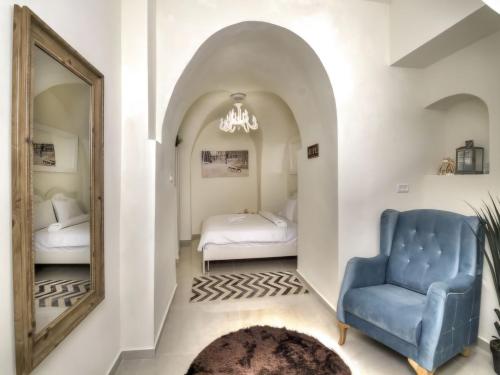 הבית בעתיקה in Kiryat Breslav