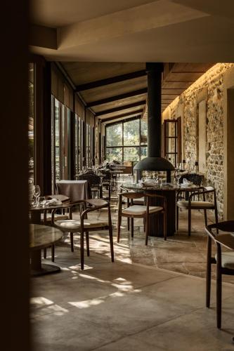 Hotel & Restaurants - Maison Chabran in Pont-de-l'Isere