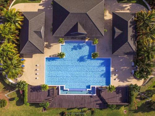 Swimming pool, Villa @ Richmond Estate in Plantation Village