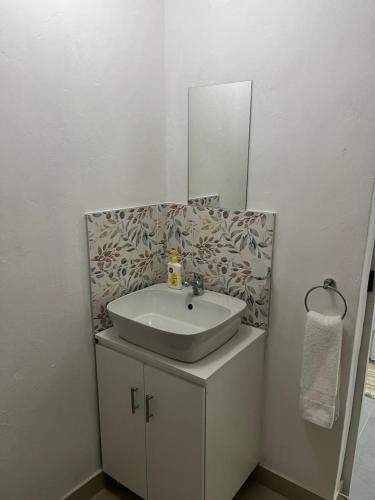 Stylish Studio in Hazel Park, Germiston (foto 10)
