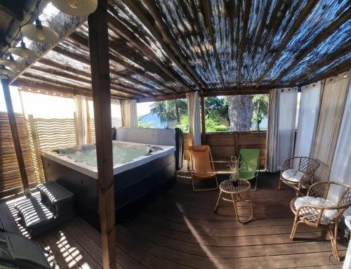 Cabana & Loft South Side - Close to Highway A6 in Crêches-sur-Saône