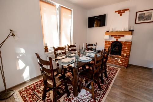 Létesítmények, Casa Izvoru Mureșului (Casa Izvoru Muresului) in Marosfő