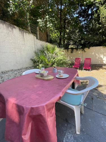 Le Petit Palmier - Gare de Melun in Melun