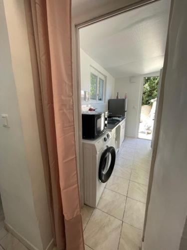 Le Petit Palmier - Gare de Melun in Melun