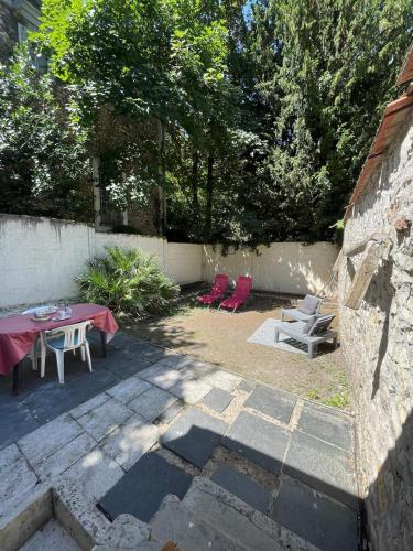 Le Petit Palmier - Gare de Melun in Melun