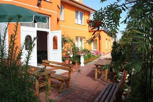 Kwatery Prywatne Saturn - Lodz