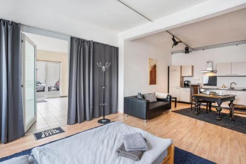 40 qm große Studiowohnung zentral gelegen - direkt in Groß-Umstadt - 300 m bis zum Marktplatz in 大烏姆施塔特