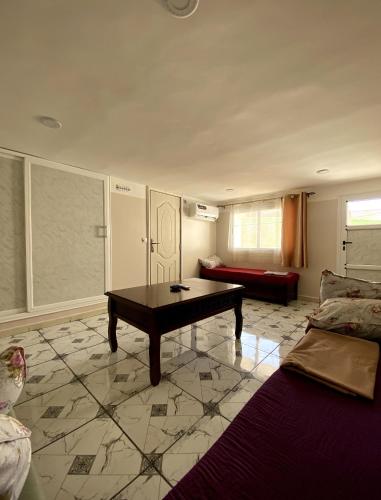 Adem s1 in Ain El Turk