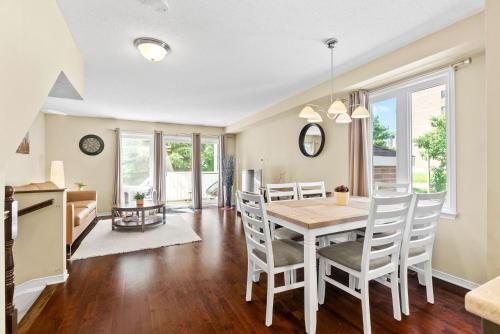 Facilities, SimplyLovely Modern Condo Near Downtown Ottawa with Free Parking and Patio in Alta Vista