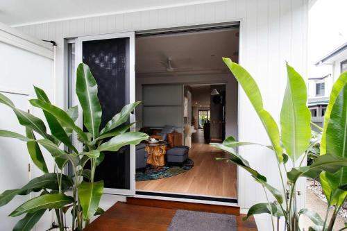 Apartment image 2