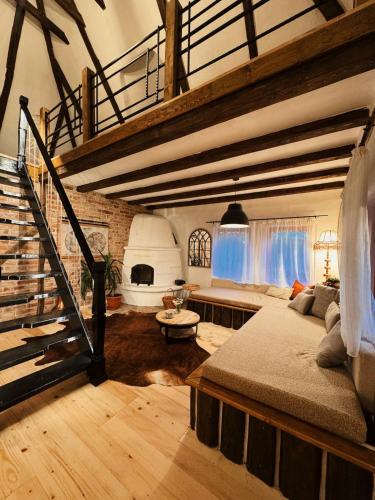 Inside, The Village- The Brick Loft in Costeşti (Dâmbovița)