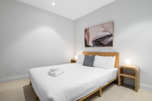 Stylish, Modern and Central Apt with Balcony and WiFi, Melbourne (photo 8)
