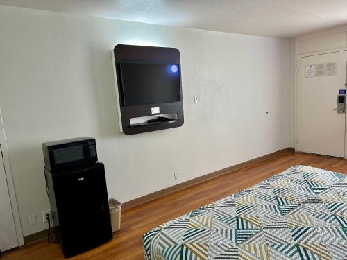 Motel 6-West Monroe LA - image 13