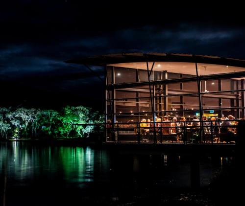 Oaks Lake Crackenback Resort - 레스토랑