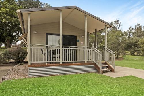 ทางเข้า, รีเฟลกชันส์ ฮอลิเดย์ พาร์คส์ เอเดน (Reflections Holiday Parks Eden) in อีเดน