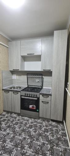 Kitchen, Status House in Farghona