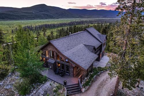 Moose Ridge Cabin cabin
