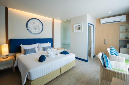 room detail thumbnail 0