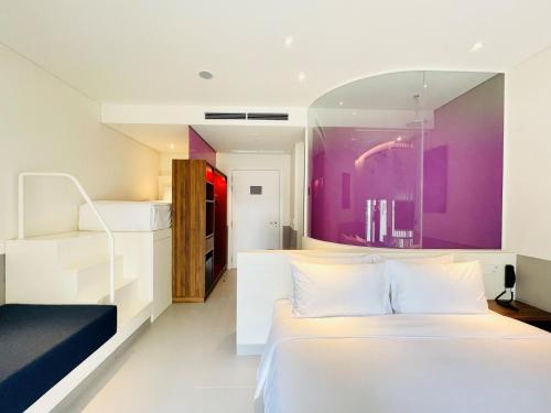 Signature Wink Family City View image 1