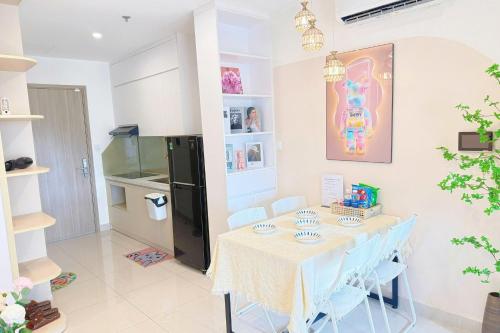 Homstay Vinhomes Ocean Park Building S107 in Gia Lam