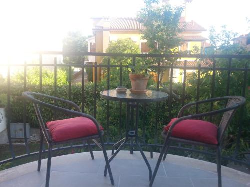 Apartment with Terrace image 4