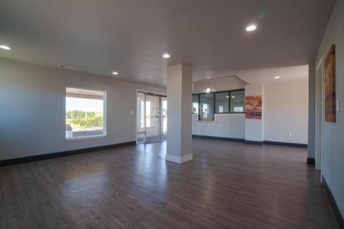Hotel Comfort Stay by OYO Texarkana East, AR I-30 – Texarkana, AR