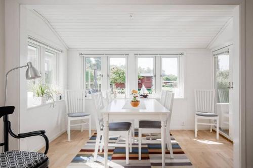 Charmig Villa bredvid sjön Örlen (Charmig Villa bredvid sjon Orlen) in Orlebadet