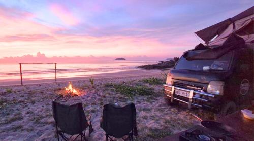 Off Grid Explorers - 4x4 Campers!, El Nido (foto 10)