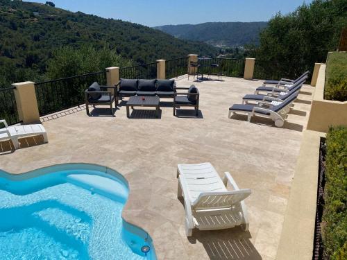 Villa avec piscine chauffée Nice collines, Nice (photo 7)