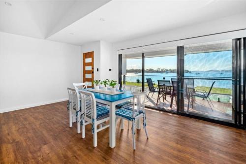 Floor plans, Peace In Paradise near Nelson Bay- waterviews, spa, adventures in Lemon Tree Passage